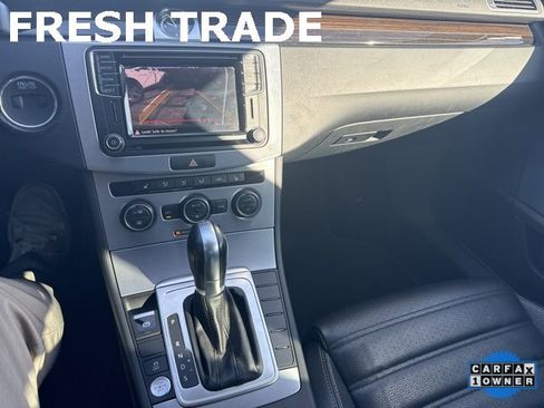 Used 2017 Volkswagen CC Sport image 7