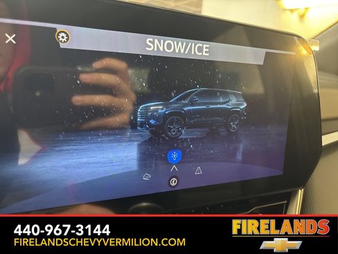 New 2026 Chevrolet Equinox LT w/ Convenience Package II image 23