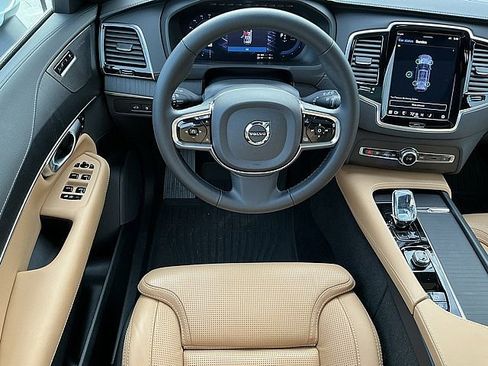 Used 2024 Volvo XC90 T8 Ultimate w/ Protection Package Premier image 5