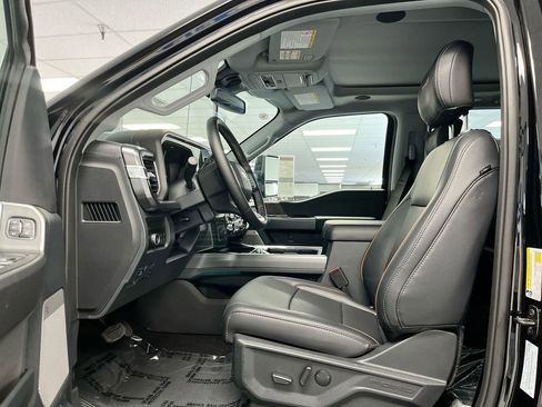 New 2025 Ford F250 Lariat w/ Lariat Ultimate Package image 14