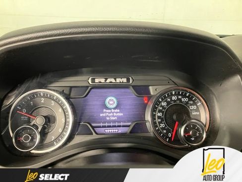Used 2023 RAM 1500 Big Horn AWD/4WD image 14