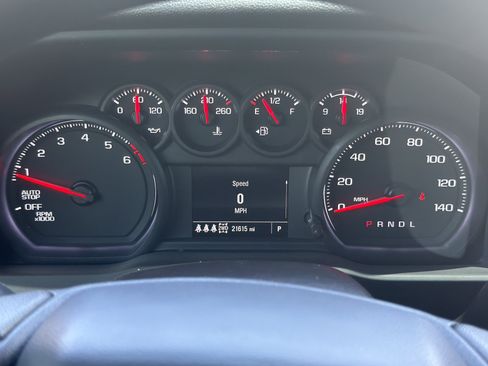 Used 2024 Chevrolet Silverado 1500 Custom Trail Boss AWD/4WD image 21