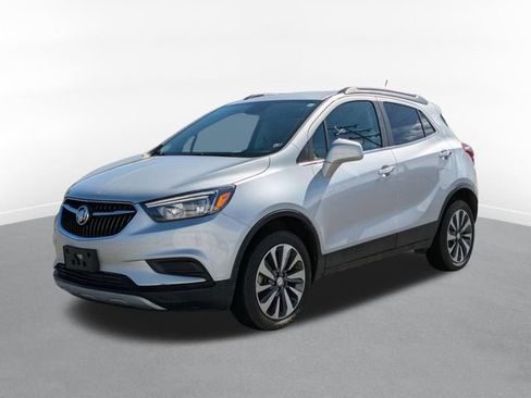 Used 2022 Buick Encore Preferred w/ Safety Package AWD/4WD image 5