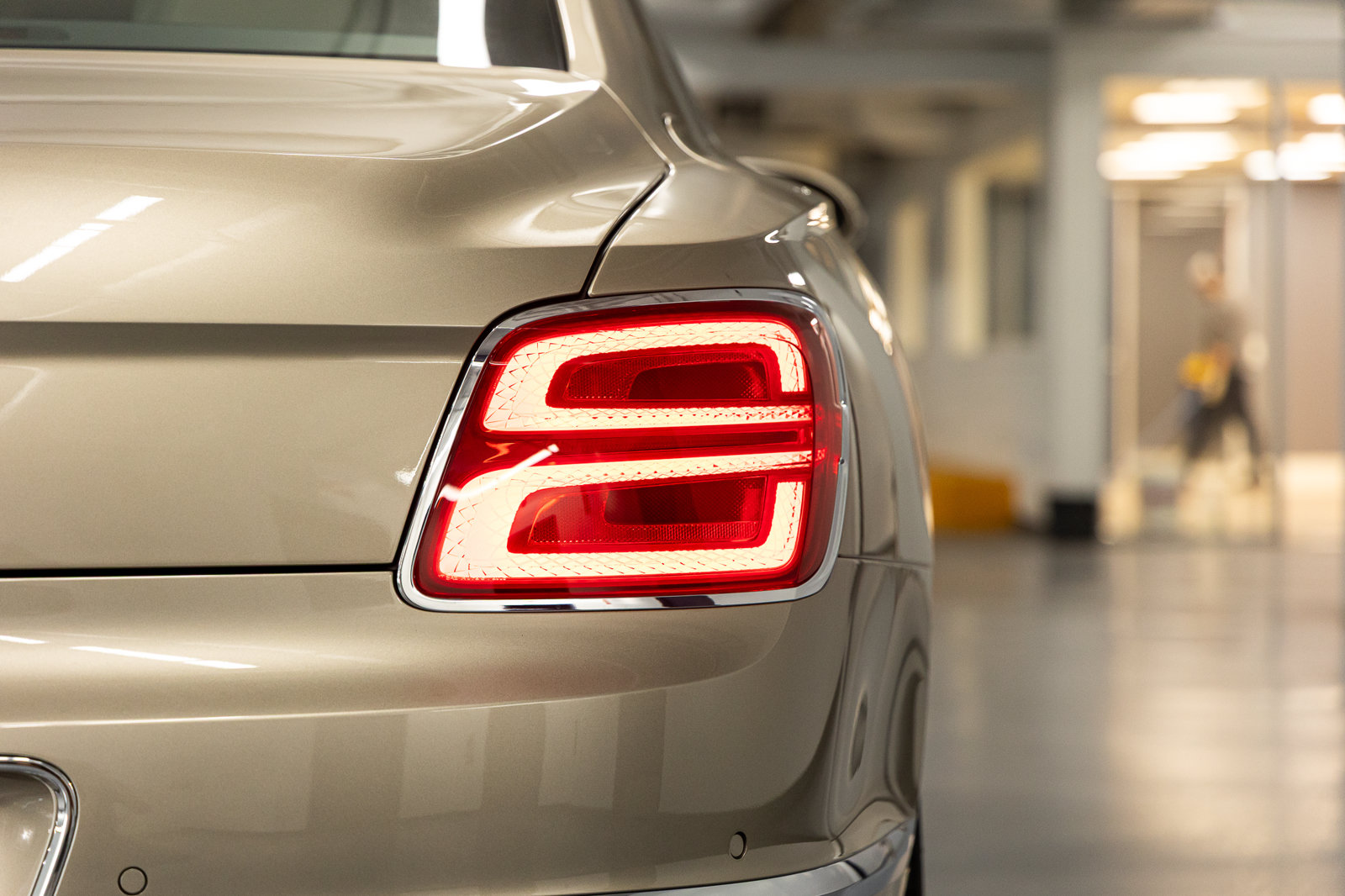 Used 2026 Bentley Flying Spur V8 AWD/4WD image 22