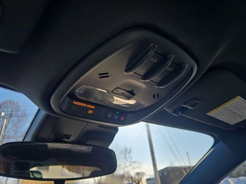 New 2026 Chevrolet Trax RS w/ Sunroof Package image 32