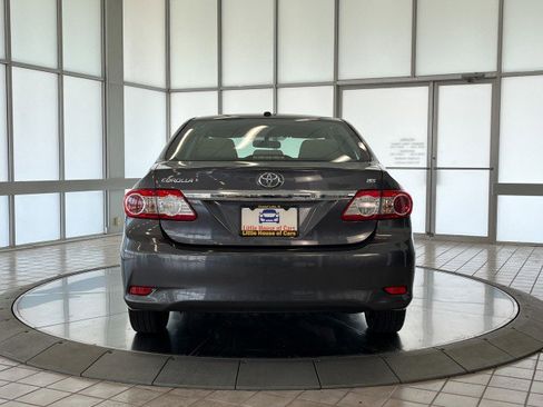 Used 2011 Toyota Corolla LE image 6