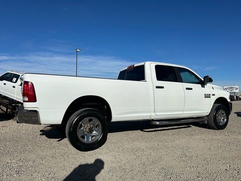 Used 2017 RAM 3500 SLT w/ Protection Group image 10
