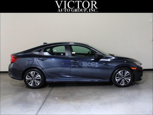 Used 2018 Honda Civic EX-T image 8