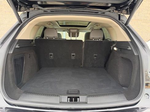 Used 2024 Lincoln Corsair Grand Touring w/ Equipment Group 301A image 9