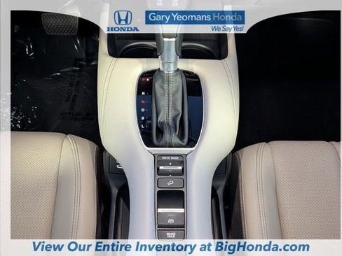 Used 2026 Honda HR-V EX-L image 23