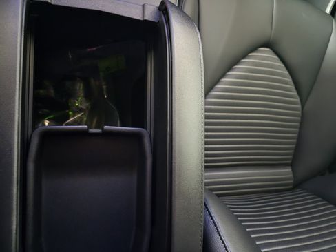 New 2026 Toyota Highlander XSE image 35