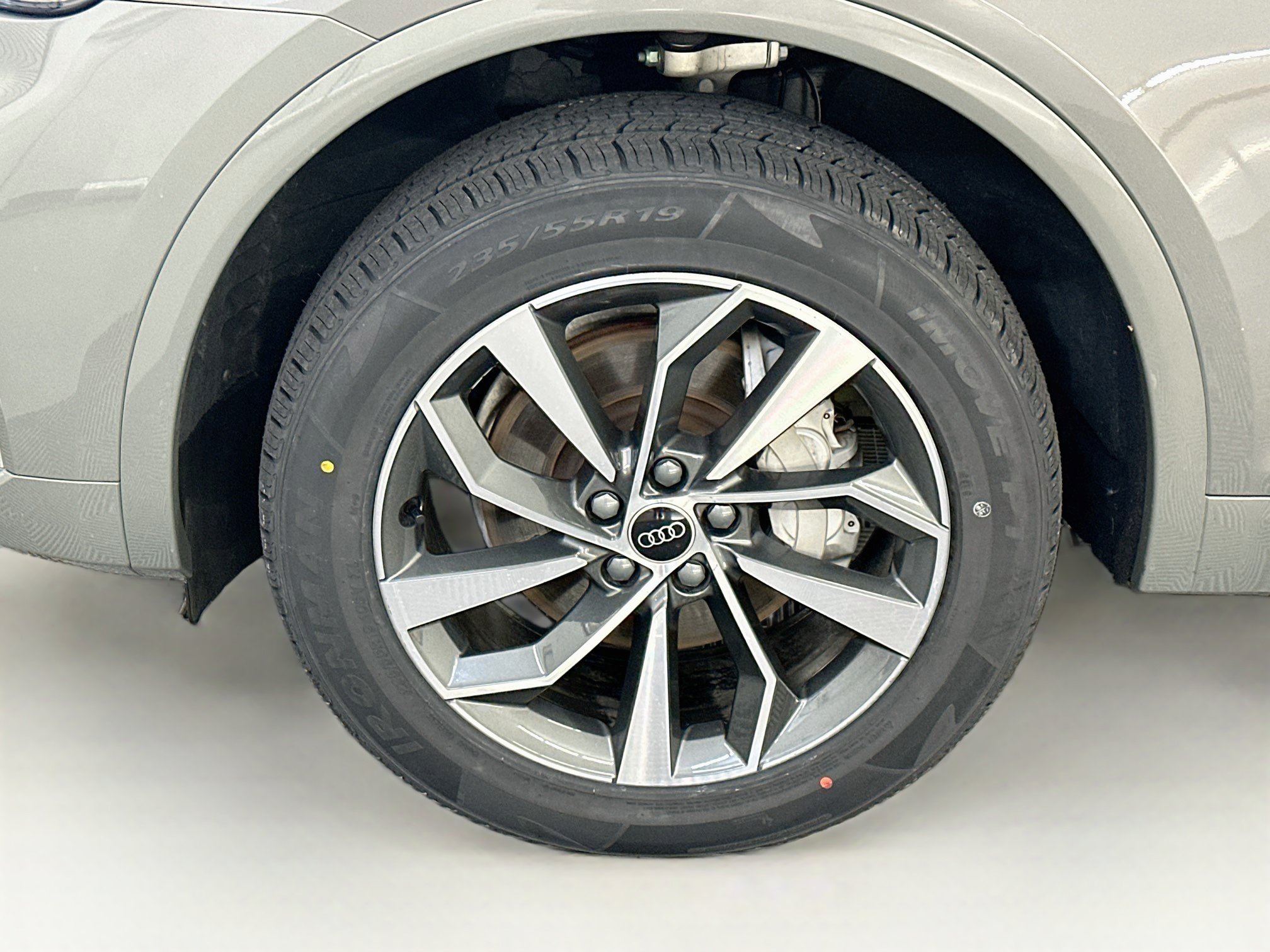 Used 2024 Audi Q5 2.0T Premium w/ Convenience Package AWD/4WD image 36