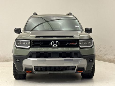 Certified 2026 Honda Passport TrailSport Elite image 3