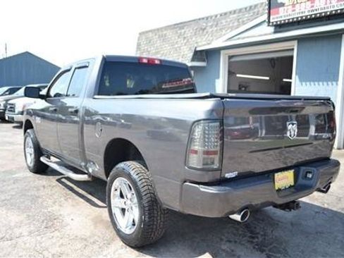 Used 2018 RAM 1500 Express w/ Express Value Package AWD/4WD image 8