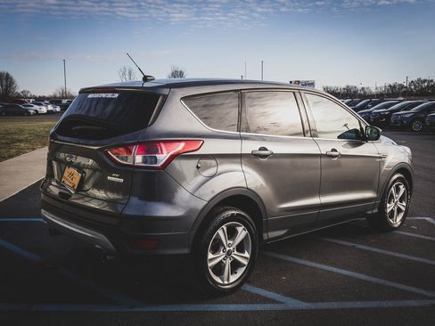 Used 2013 Ford Escape SE image 26