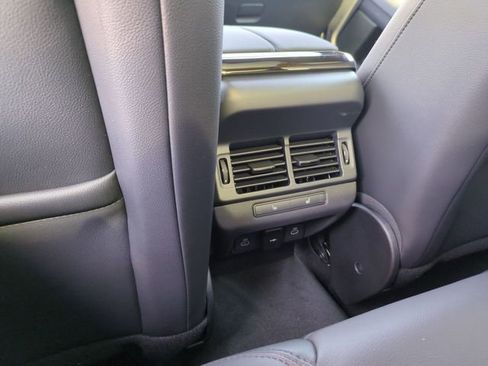 New 2026 Land Rover Range Rover Evoque Dynamic SE image 13