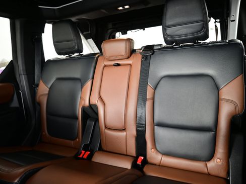 Used 2024 Ford Bronco Outer Banks w/ Sasquatch Package image 28