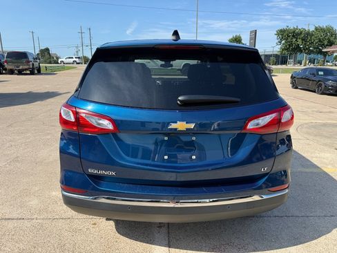 Used 2019 Chevrolet Equinox LT w/ Driver Convenience Package FWD image 6