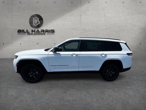 New 2026 Jeep Grand Cherokee L 4WD image 9
