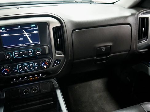 Used 2018 Chevrolet Silverado 1500 LTZ Z71 w/ LTZ Plus Package image 13