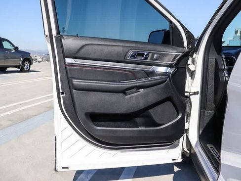 Used 2019 Ford Explorer Sport w/ Equipment Group 401A AWD/4WD image 24