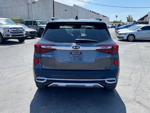 Used 2021 Kia Seltos S AWD/4WD image 4