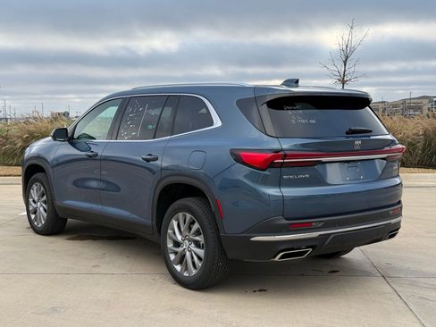 Certified 2025 Buick Enclave Preferred image 6