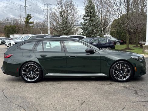 New 2026 BMW M5 Touring AWD/4WD image 5
