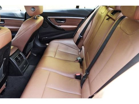 Used 2017 BMW 330i Sedan RWD image 12