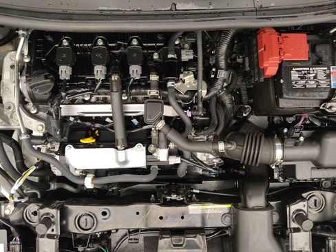 Used 2025 Nissan Versa S FWD image 30