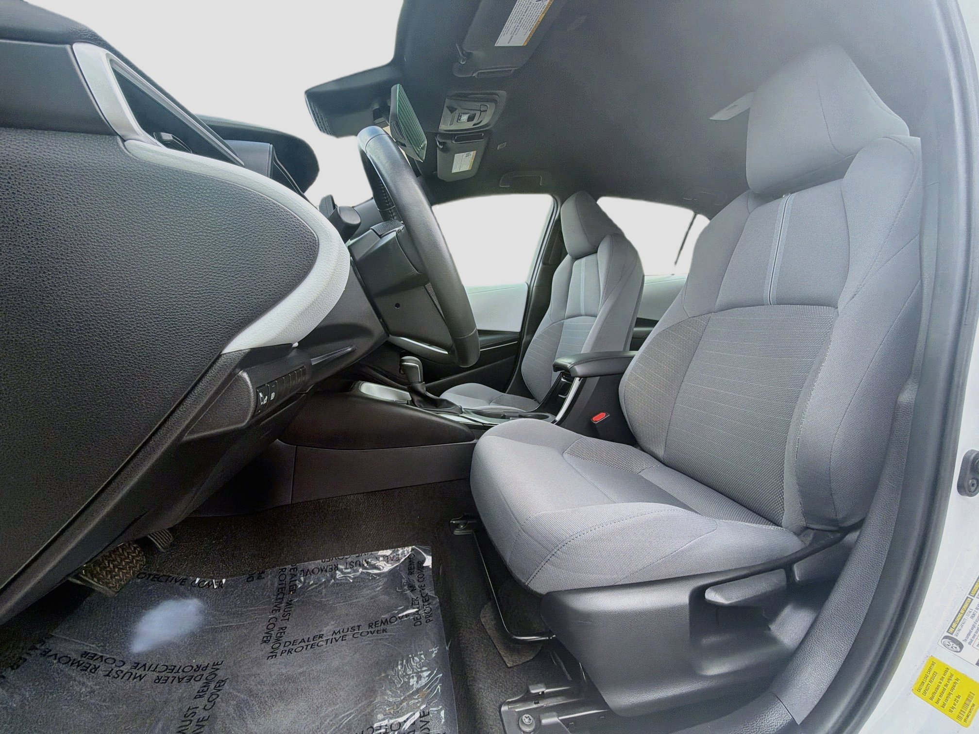Used 2025 Toyota Corolla SE FWD image 13