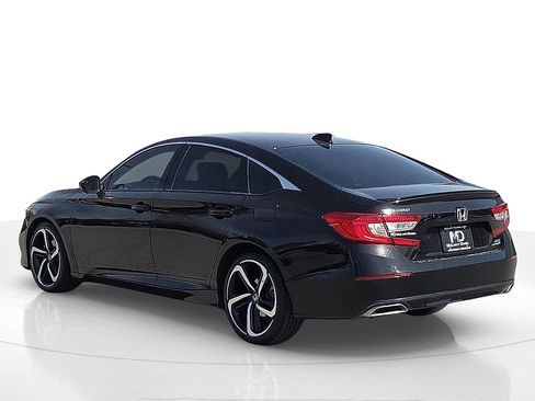 Used 2022 Honda Accord Sport image 4