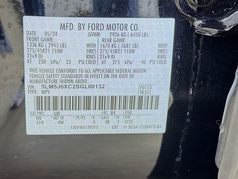 Used 2025 Lincoln Aviator AWD w/ Jet Appearance Package image 43