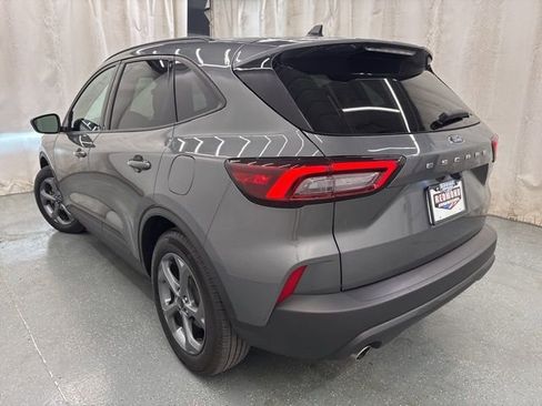 Used 2025 Ford Escape ST-Line image 6