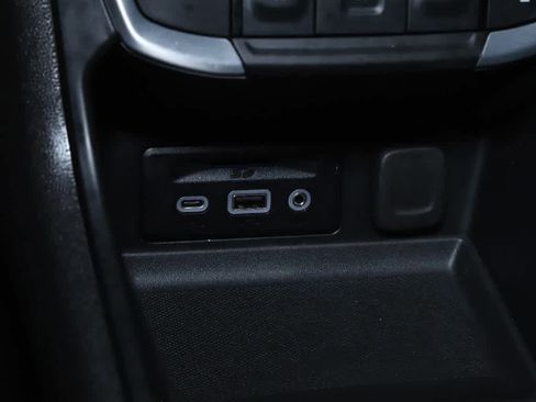 Used 2024 GMC Terrain SLT w/ Elevation Edition AWD/4WD image 30