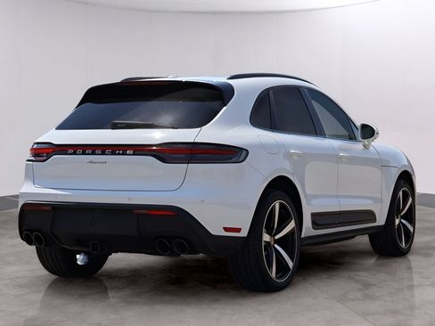 Used 2024 Porsche Macan w/ Premium Plus Package AWD/4WD image 8