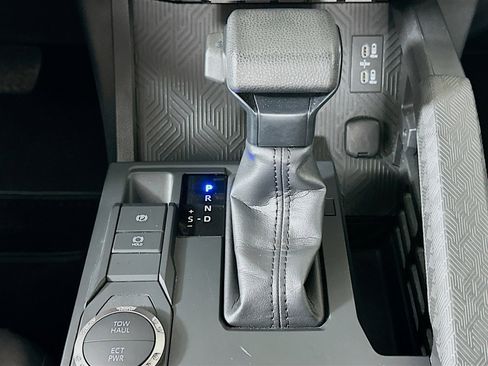 Used 2024 Toyota Tacoma SR5 image 25