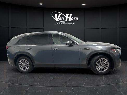 Used 2025 MAZDA CX-90 Plug-In Hybrid w/ Preferred AWD/4WD image 8