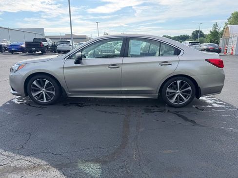 Used 2015 Subaru Legacy 2.5i Limited AWD/4WD image 10