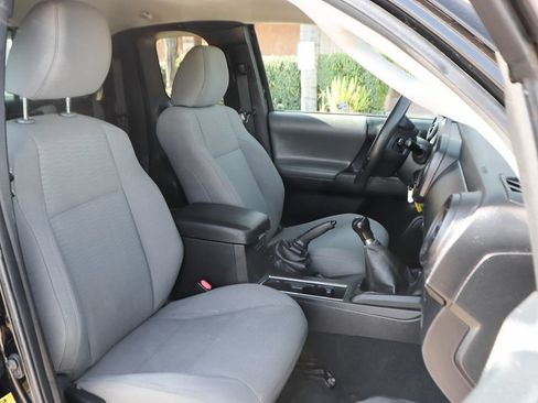 Used 2016 Toyota Tacoma SR w/ SR Convenience Package AWD/4WD image 36