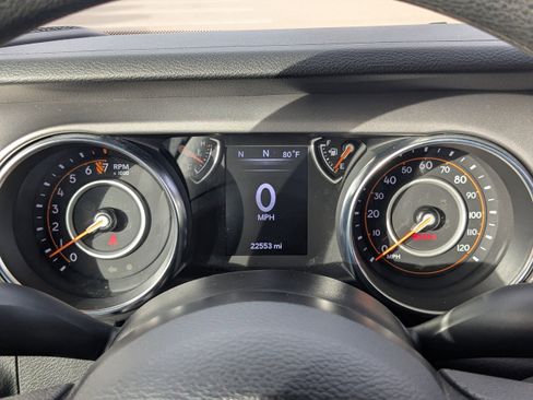 Used 2021 Jeep Wrangler Sport image 29