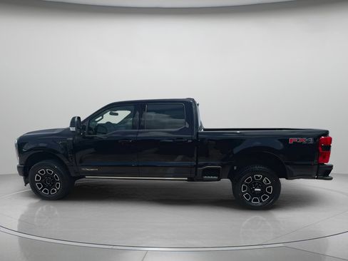 New 2025 Ford F250 Platinum image 19