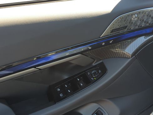 New 2026 BMW M5 w/ Executive Package image 15