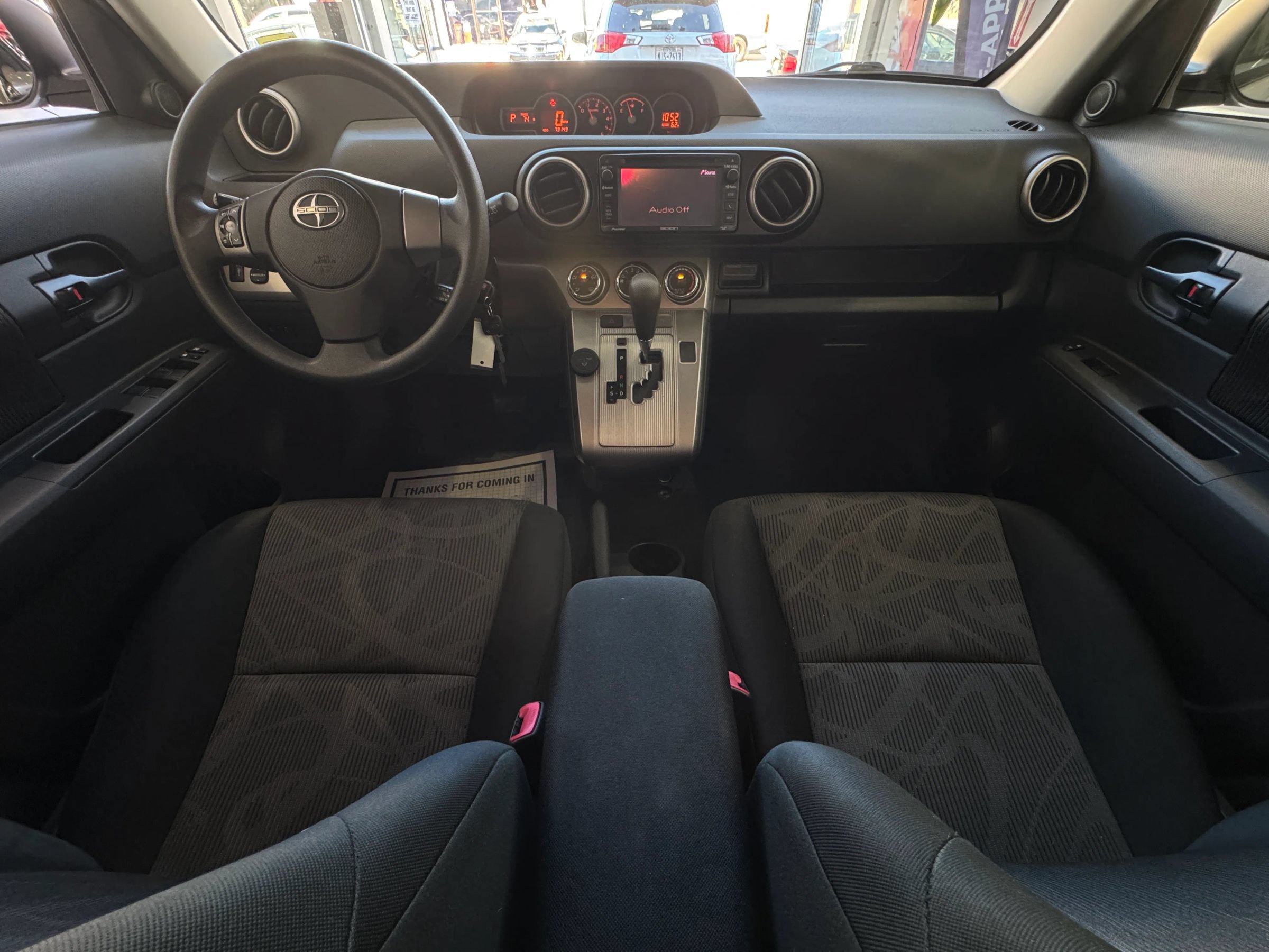 Used 2014 Scion xB FWD image 28