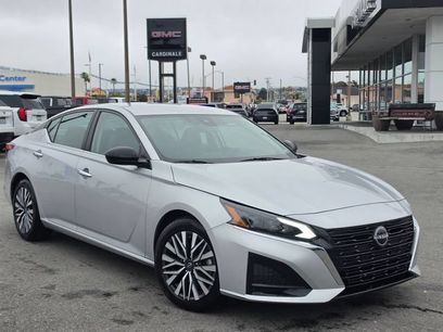 Used 2024 Nissan Altima 2.5 SV
