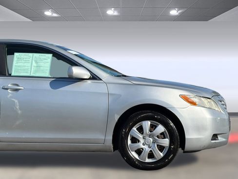 Used 2007 Toyota Camry LE image 31