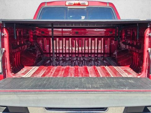 Used 2017 GMC Canyon SLE w/ SLE Convenience Package RWD image 6
