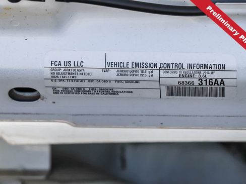 Used 2018 Jeep Wrangler Sport AWD/4WD image 19