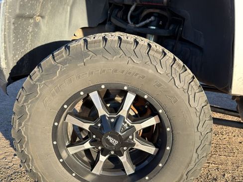 Used 2011 Chevrolet Silverado 2500 LT image 10