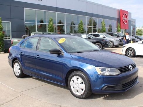 Used 2014 Volkswagen Jetta S image 1